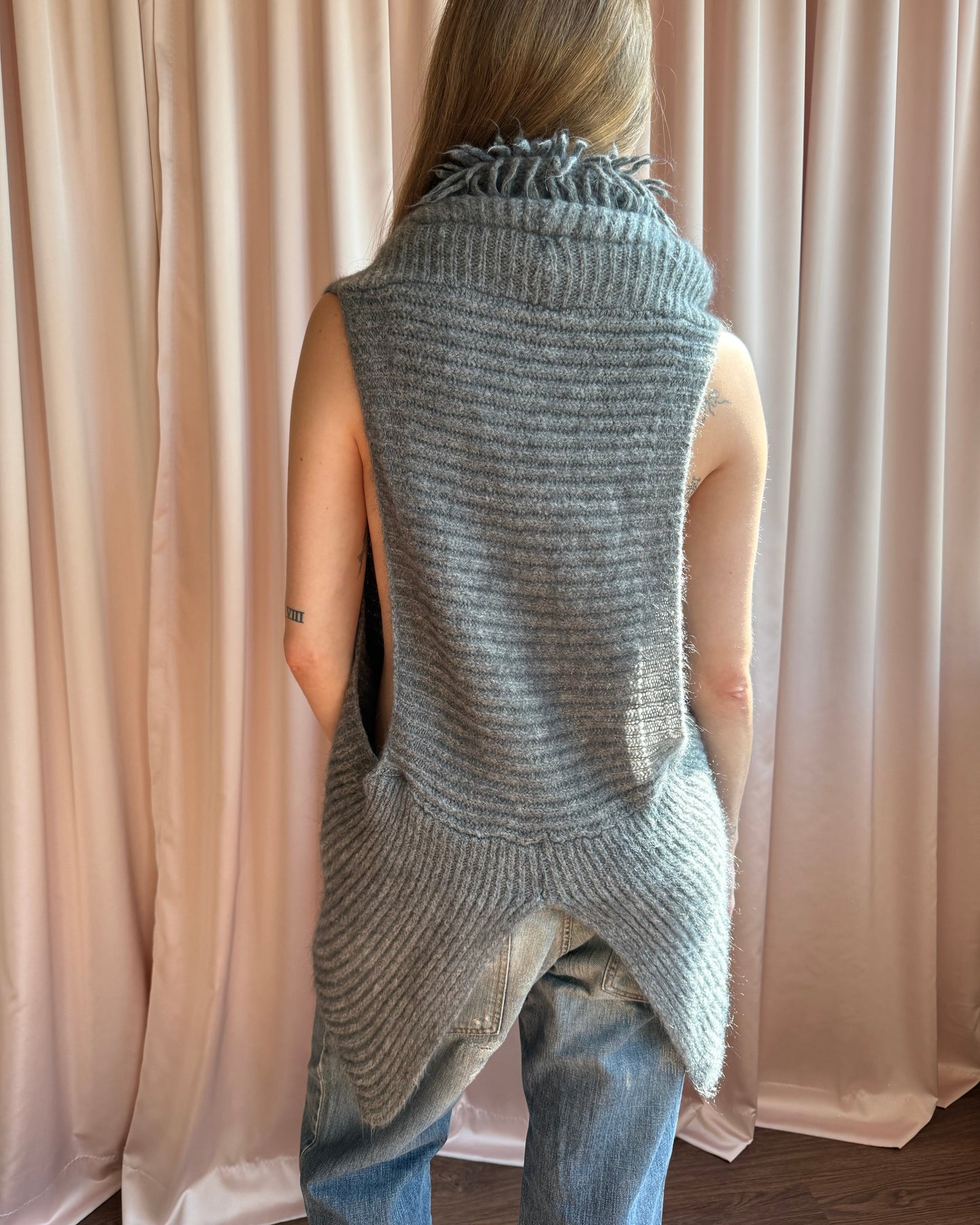 Italian Made Grey Wool Shaggy Collar Knit Vest