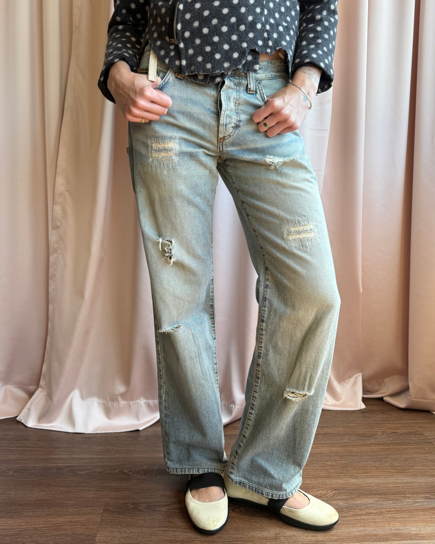 D&G 2000’s Era Distressed Light Wash Denim