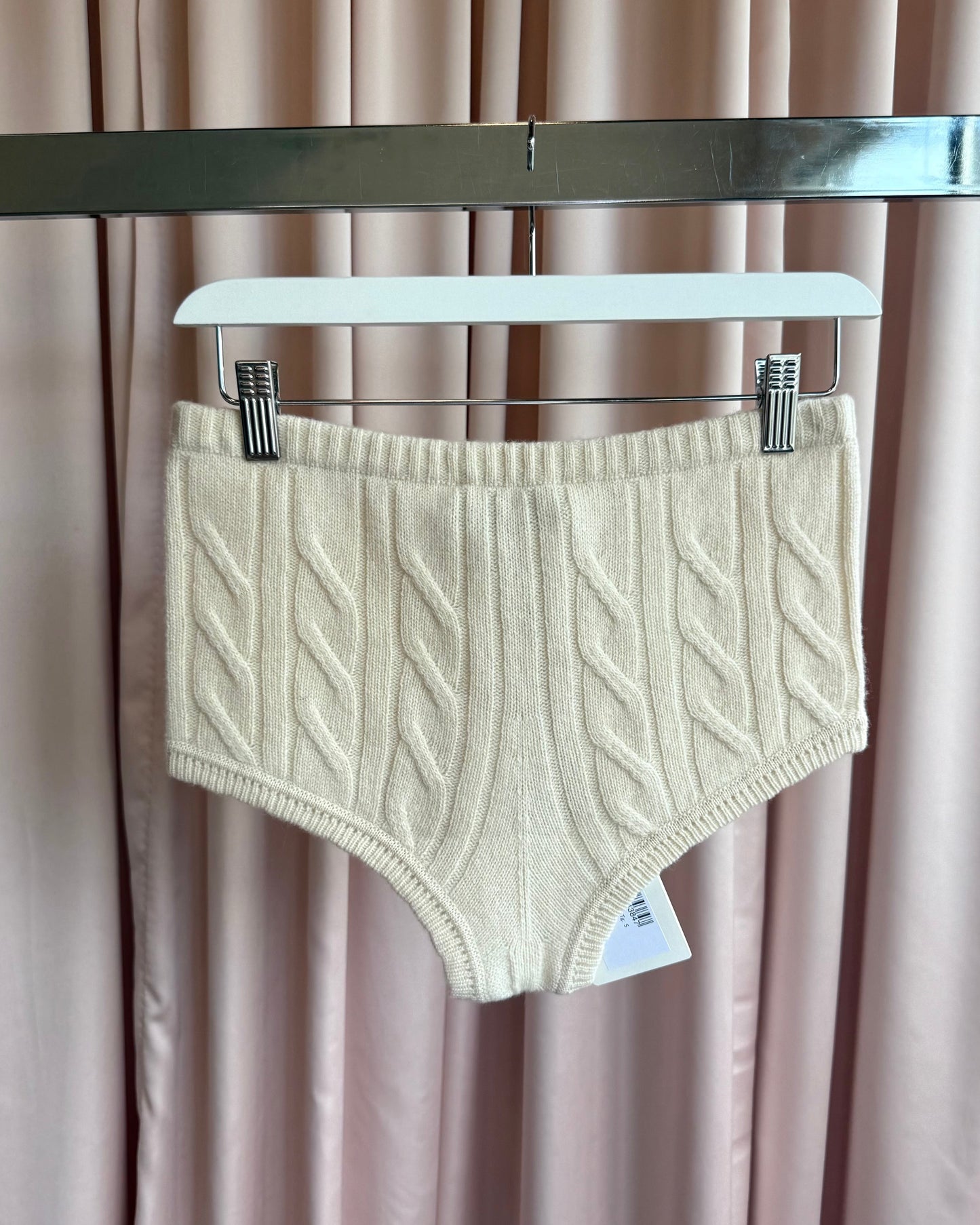 Blumarine NWT Off-White Braid Cable Knit Shorts