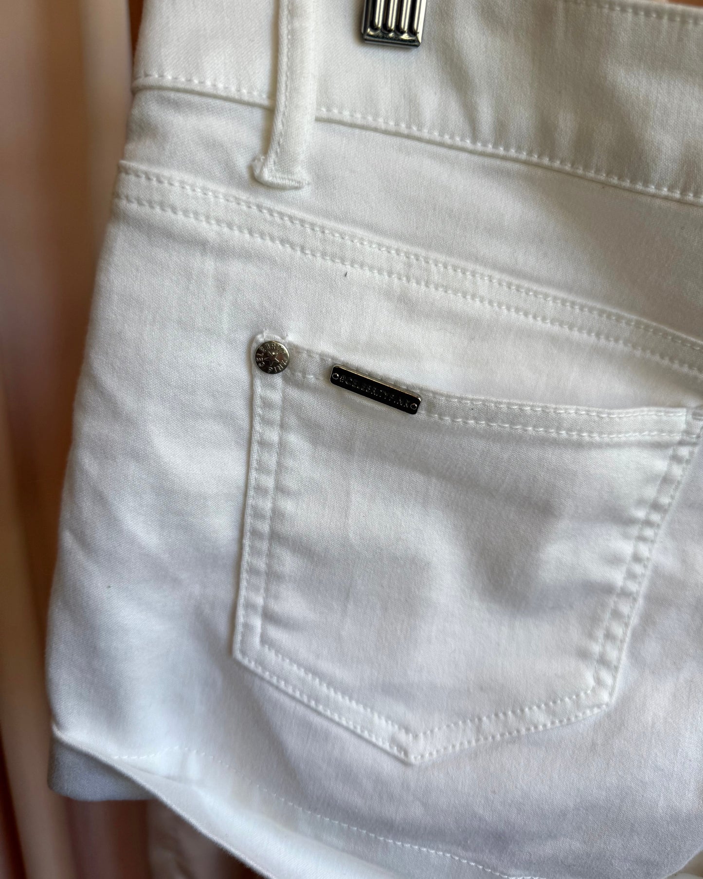 2000's Celebrity Pink Jeans White Mini Shorts