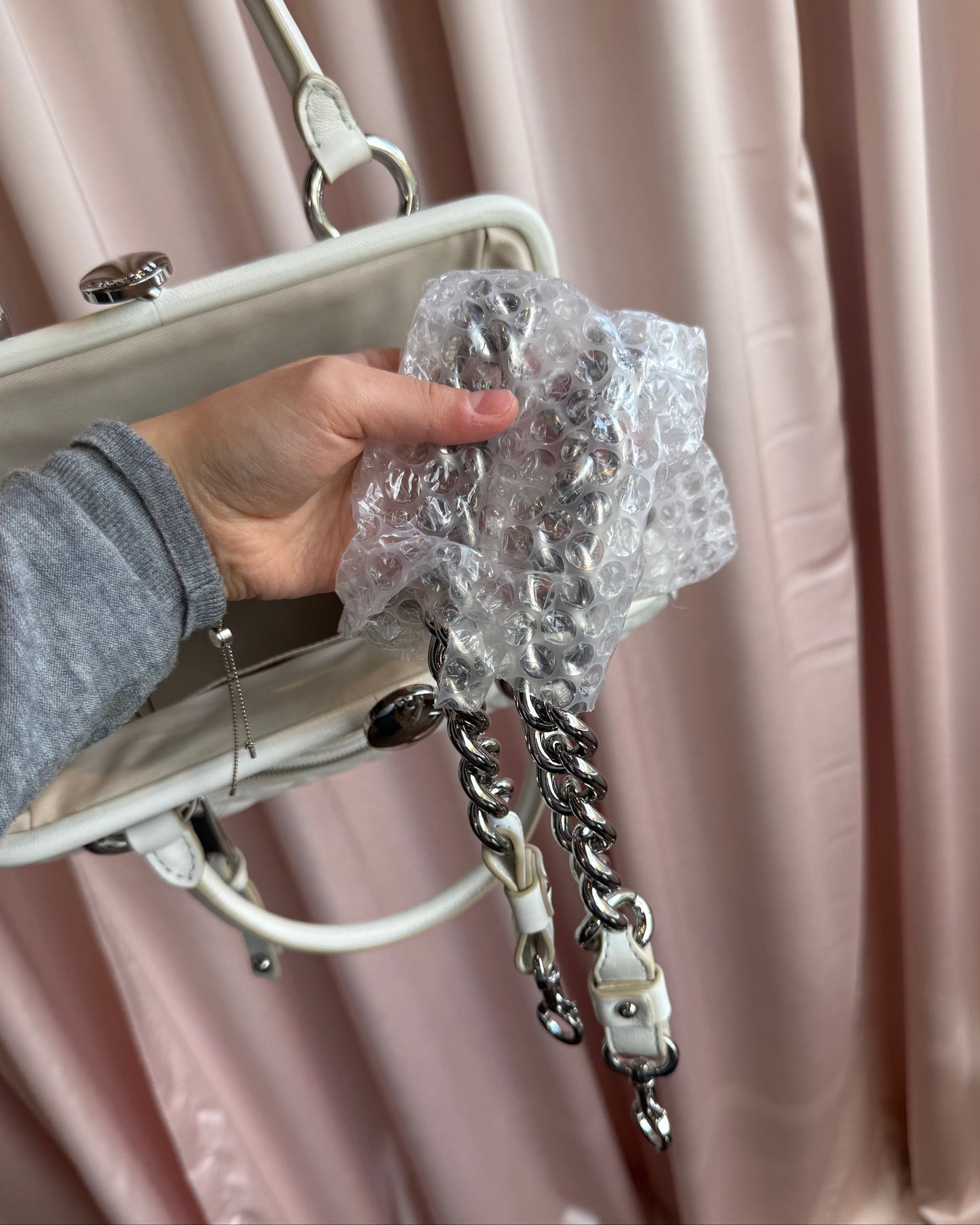 Marc Jacobs Quilted White Leather Stam Bag