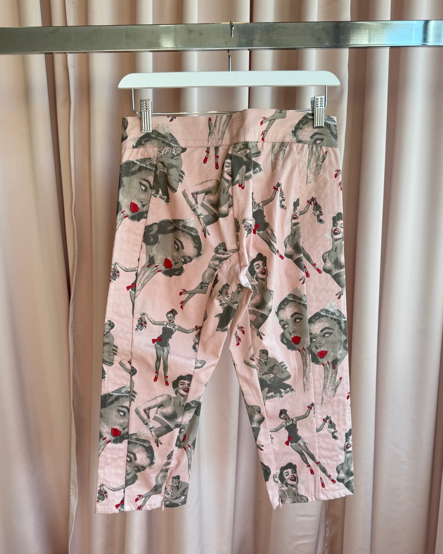 D&G S/S 2004 Runway Pin-Up Glitter Print Capris