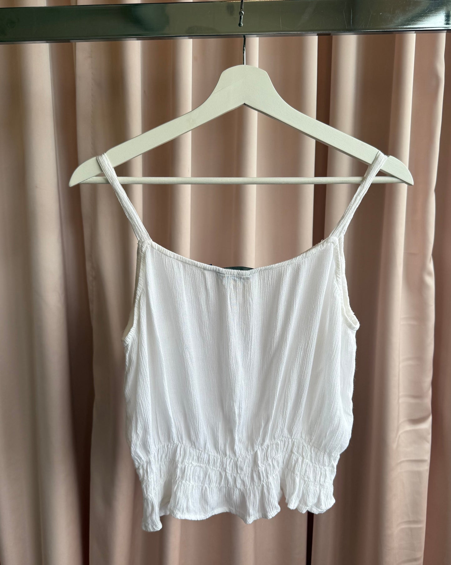 2000's Embroidered White Rayon Tank Top