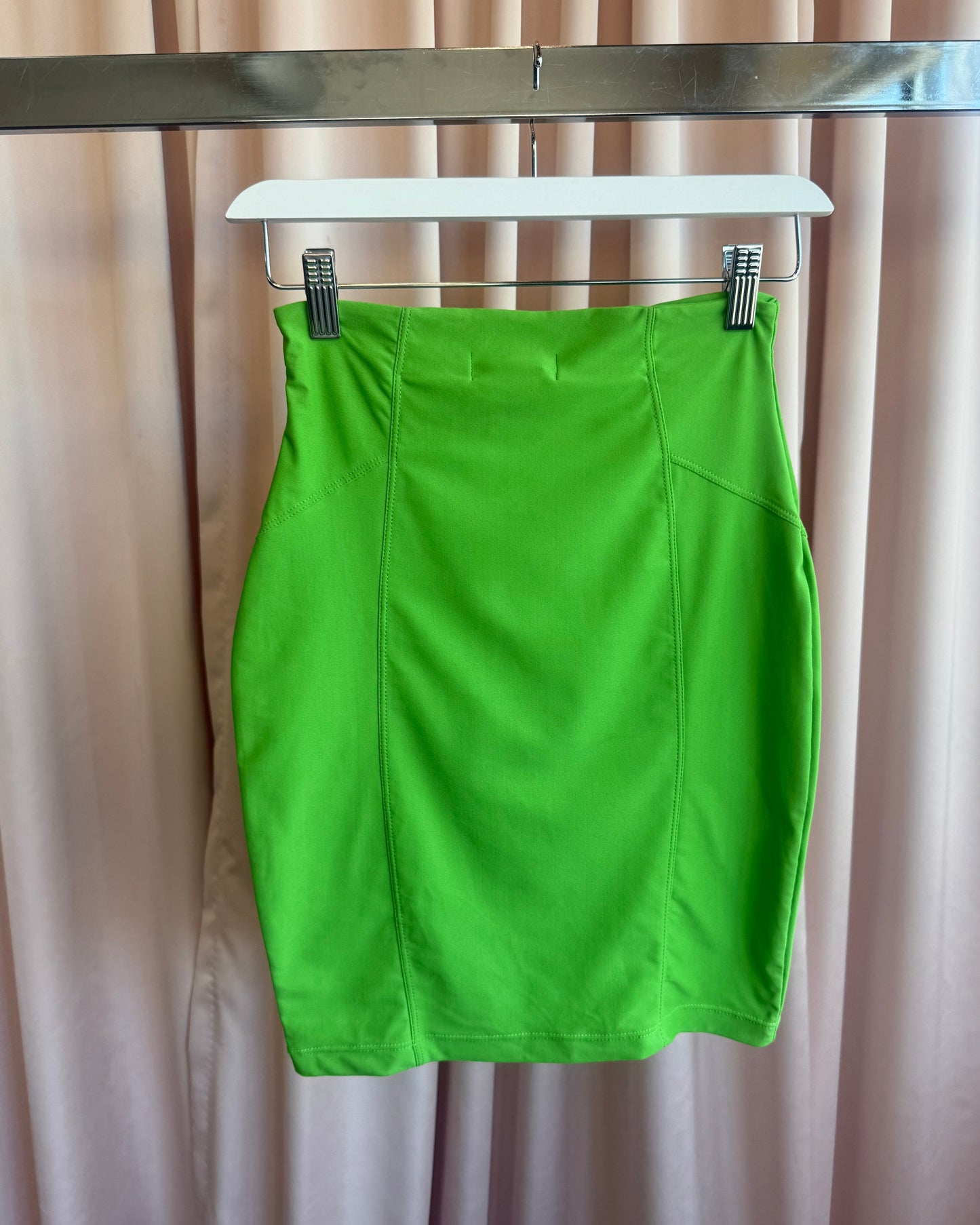 French Brand Apple Green Bodycon Nylon Stretch Skirt