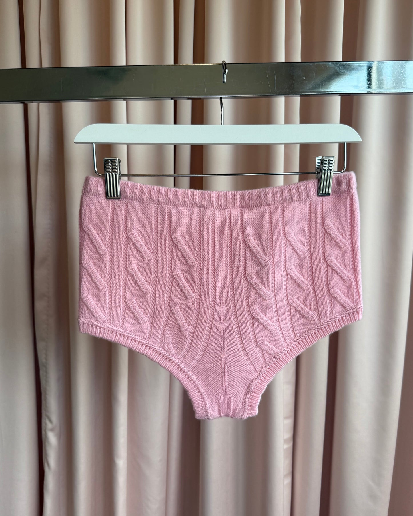Blumarine NWT Pink Braid Cable Knit Shorts