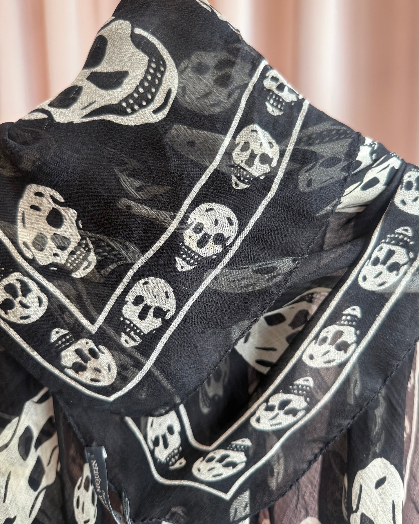 Alexander McQueen Black & White Skull Print Scarf