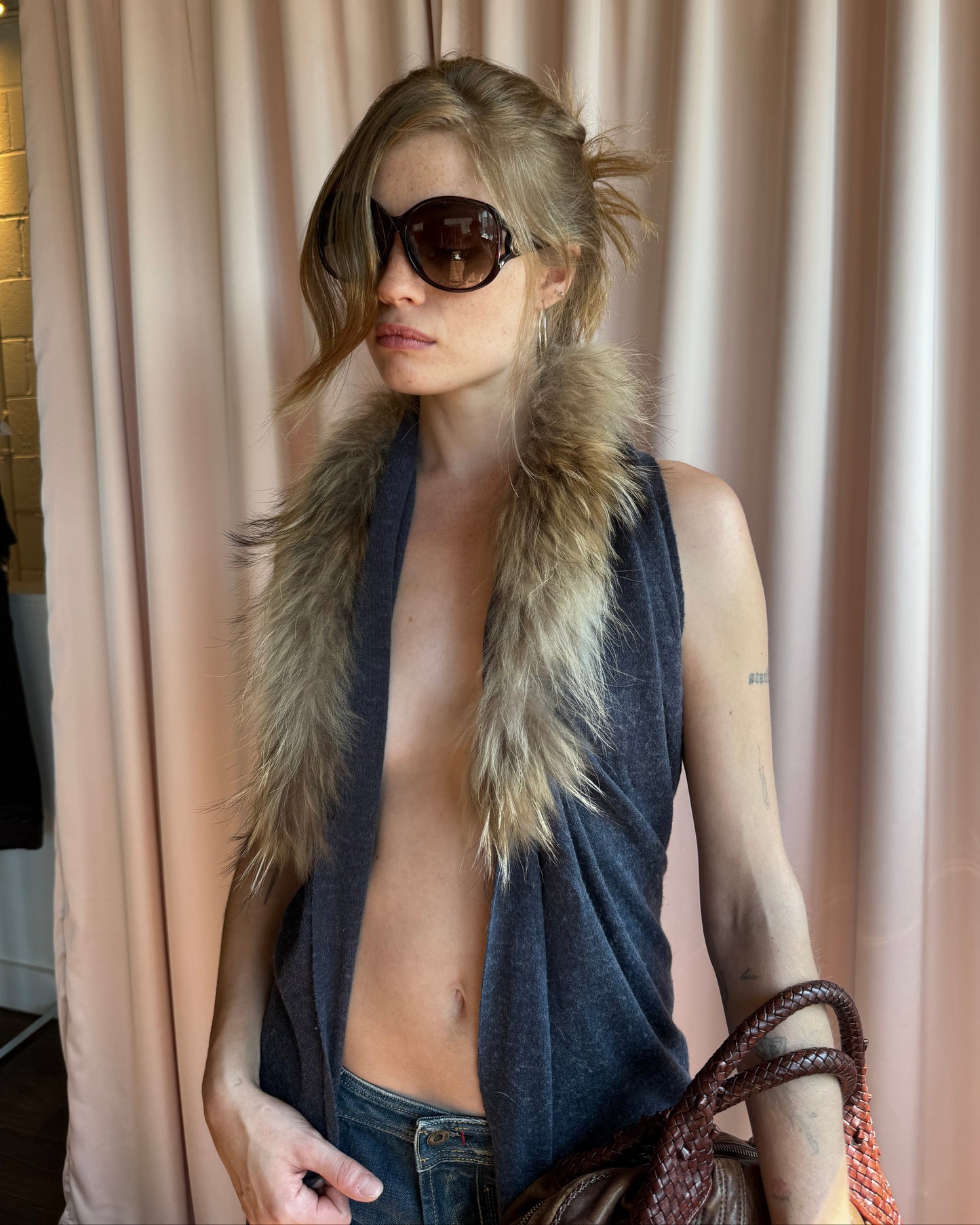 GOA Raccoon Fur Trim Knit Vest Top
