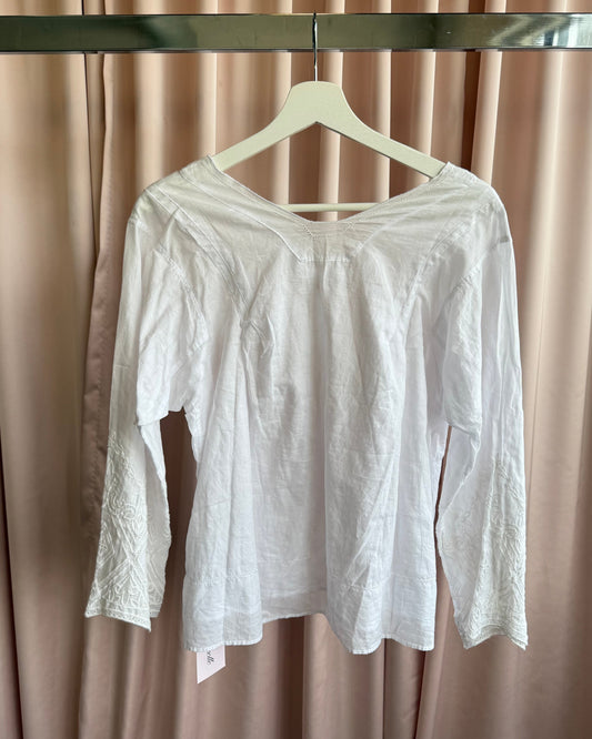Zucca Embroidered White Cotton Long Sleeve Blouse