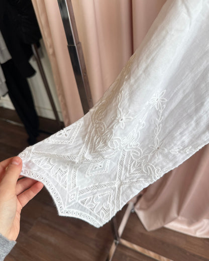 Zucca Embroidered White Cotton Long Sleeve Blouse