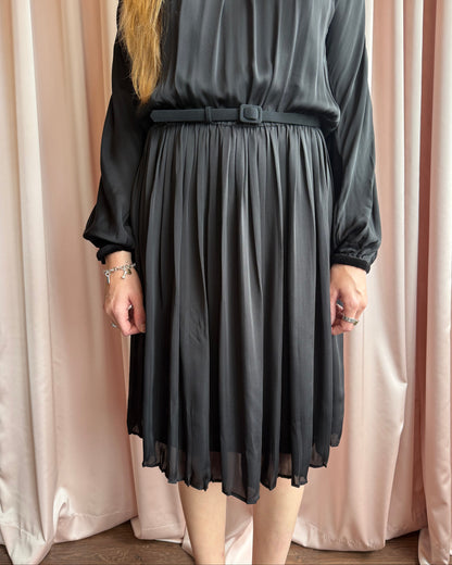 Ungaro Fuschia Black Silk Long Sleeve Belted Midi Dress
