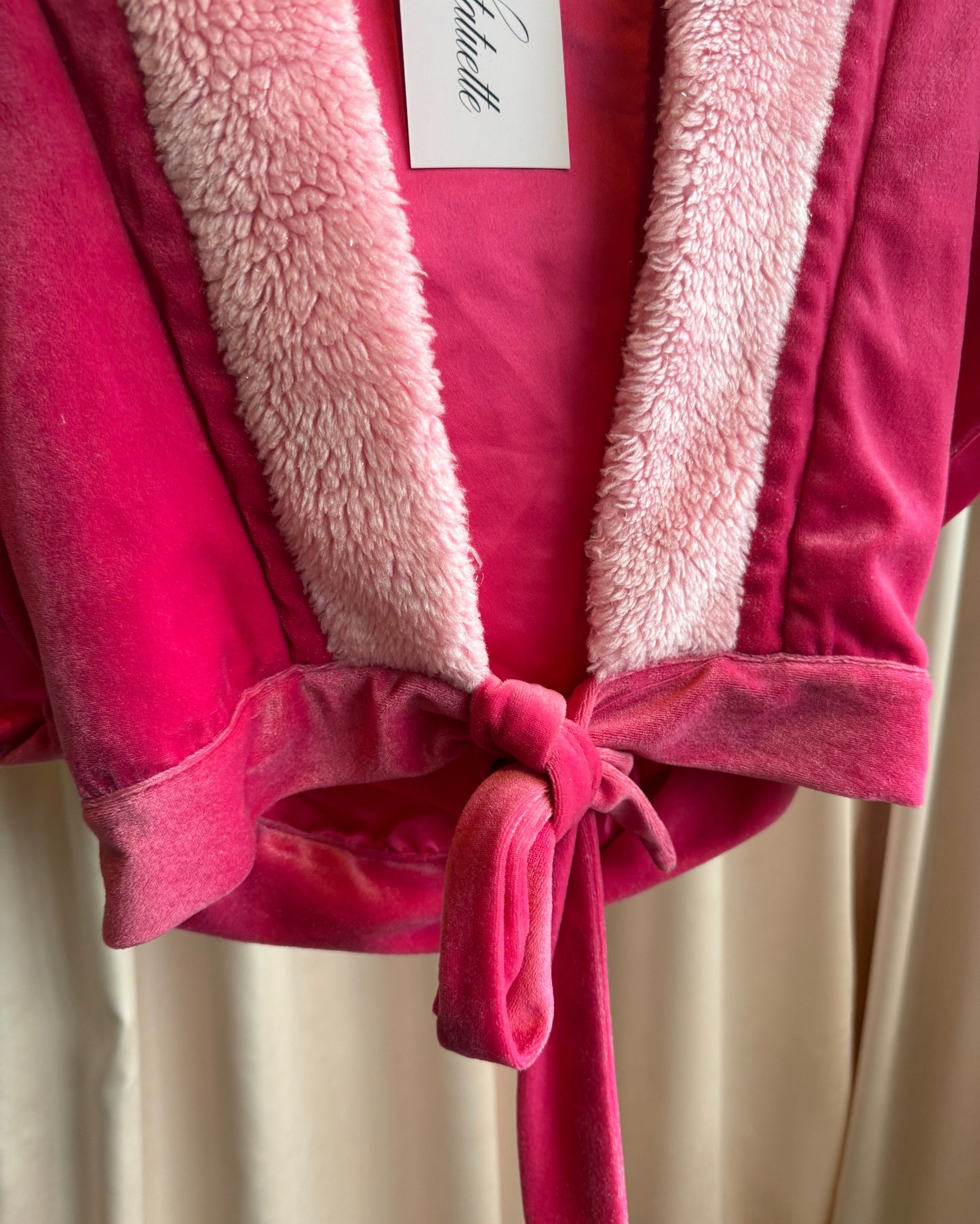 Victoria’s Secret Sexy Little Things Holiday 2007 Pink Hooded Top