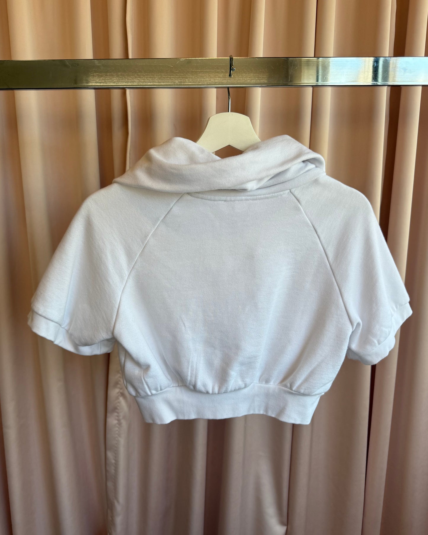 Kira Plastinina White Cropped Zip Up Sweater
