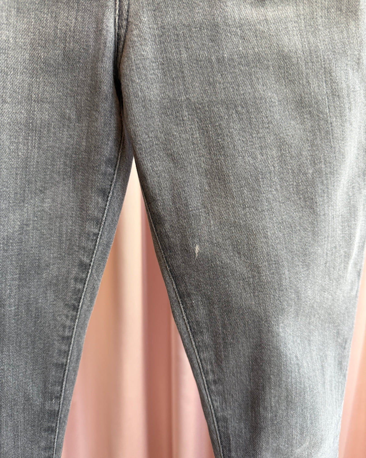Saint Laurent D05 Grey Skinny Denim Jeans