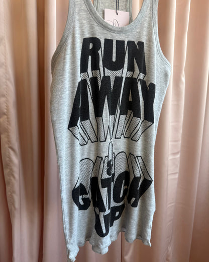 Comme des Garçons tricot "Run Away" Grey Text Graphic Tank Top