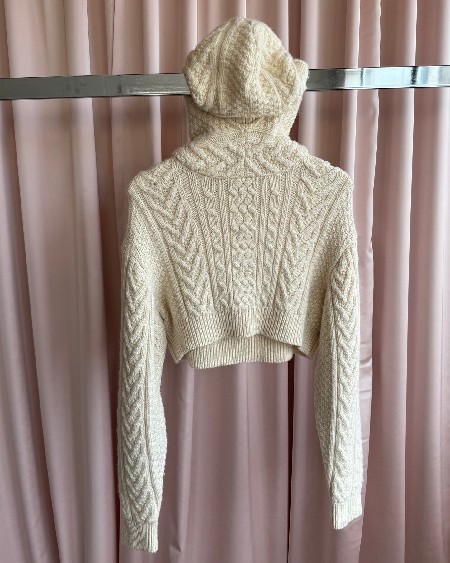 Noir Kei Ninomiya Comme des Garçons 2022 Cream Wool Knit Cropped Hooded Sweater