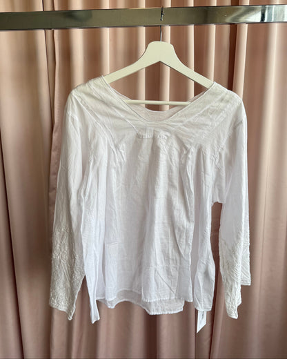 Zucca Embroidered White Cotton Long Sleeve Blouse