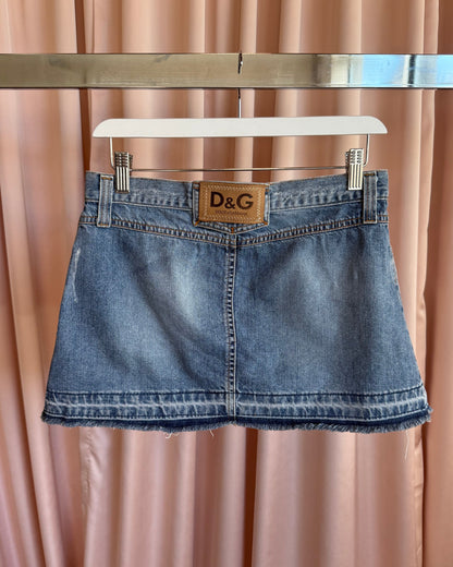 D&G S/S 2005 Logo Patch Distressed Denim Mini Skirt