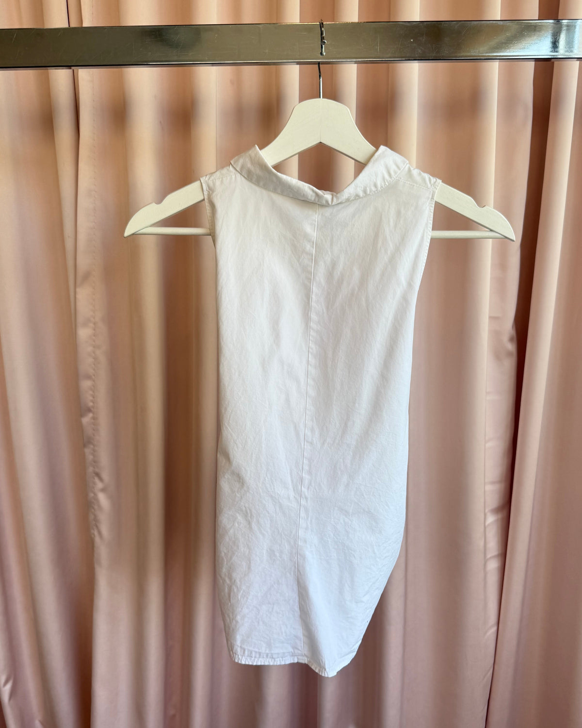 French Brand White Cotton Sleeveless Button Up Top