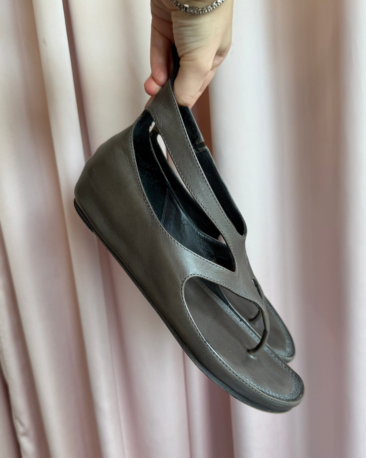 Rick Owens Dust Leather Thong Sandals