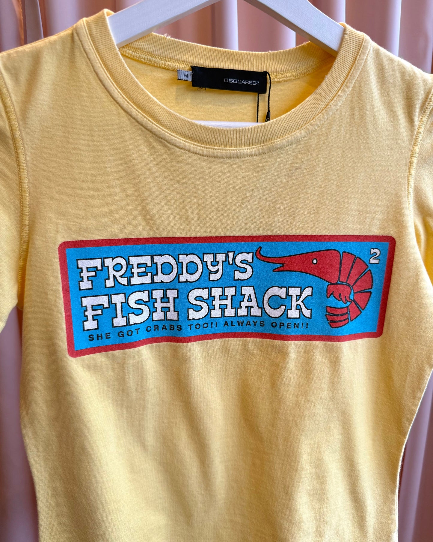 Dsquared² S/S 2005 "Freddy's Fish Shack" Yellow Short Sleeve Graphic T-Shirt