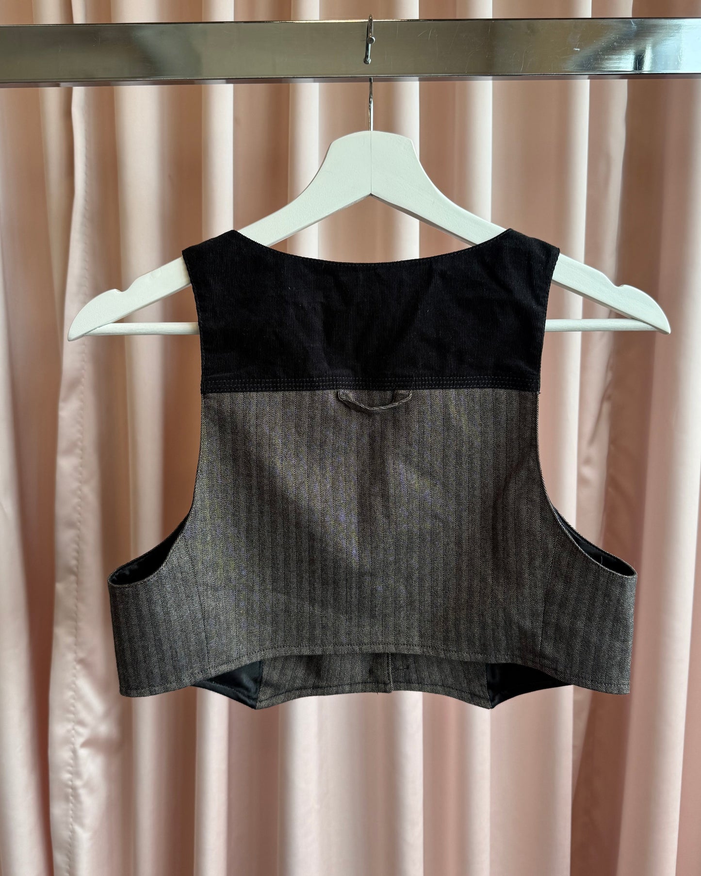 2000's Guess Ultra Cropped Herringbone Vest Top