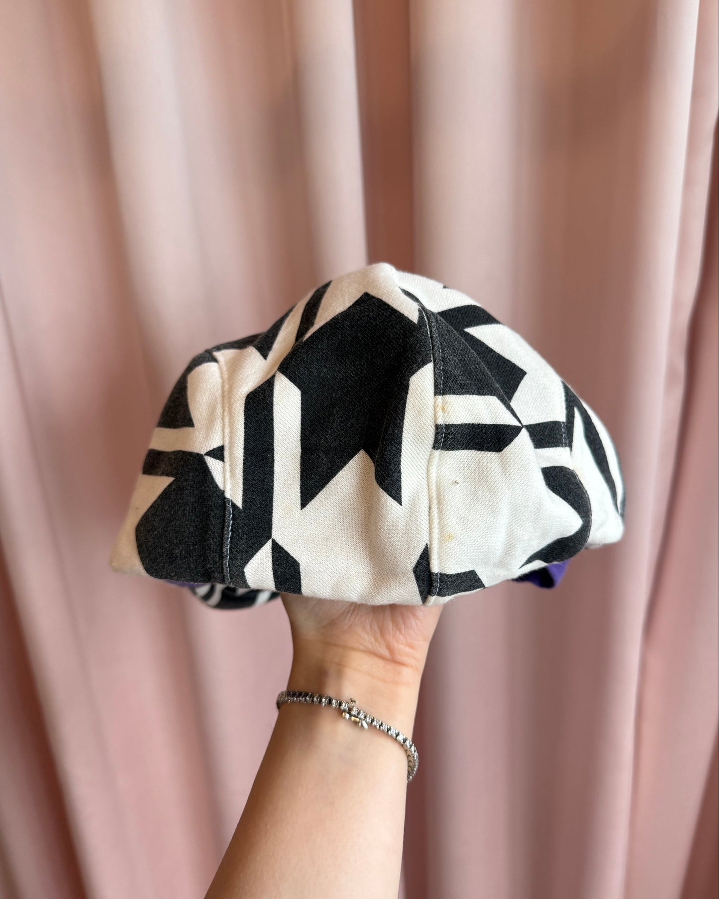 Japanese Brand Black & White Houndstooth Print Newsboy Cap