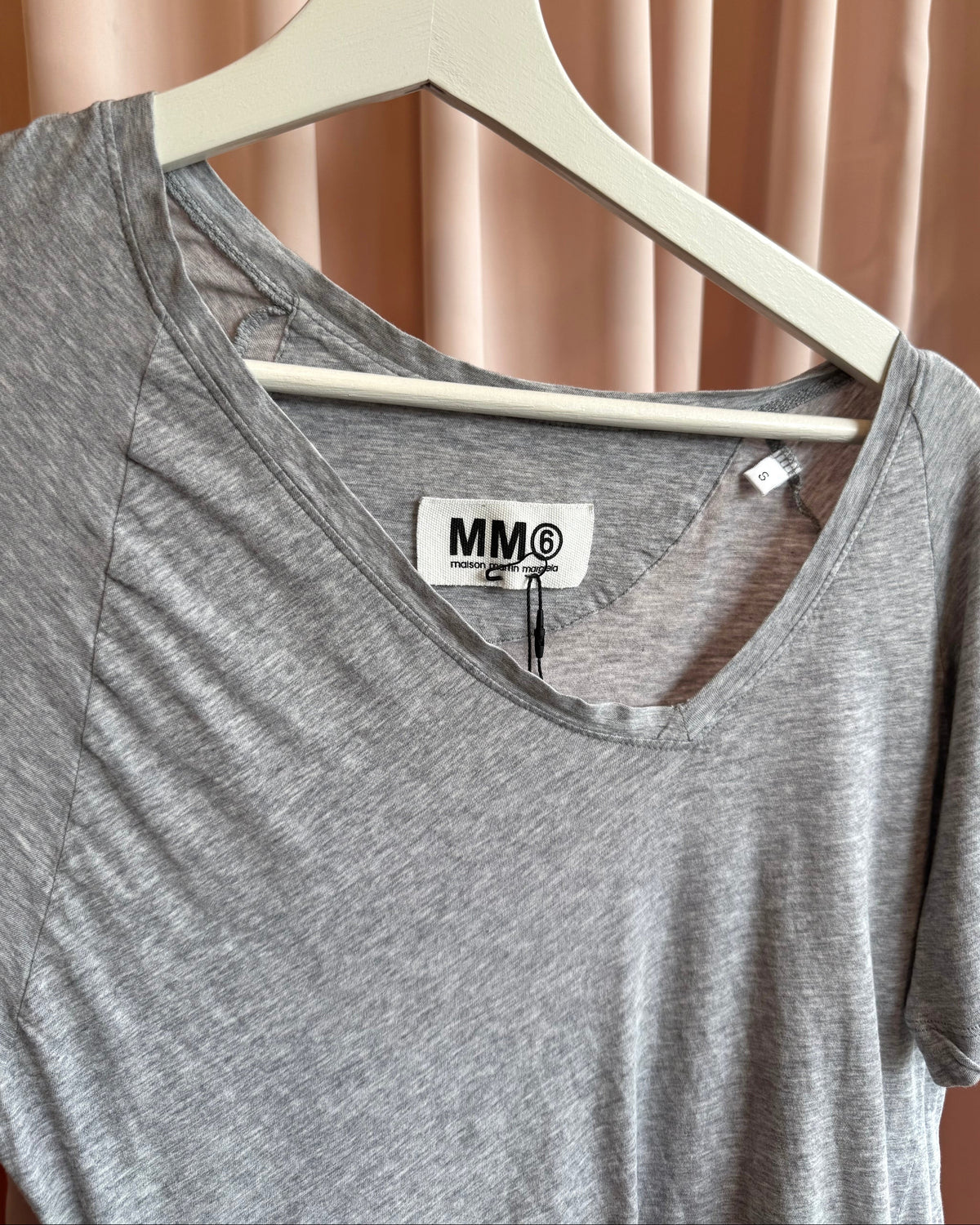 MM6 Margiela F/W 2011 Grey Asymmetrical V-Neck T-Shirt