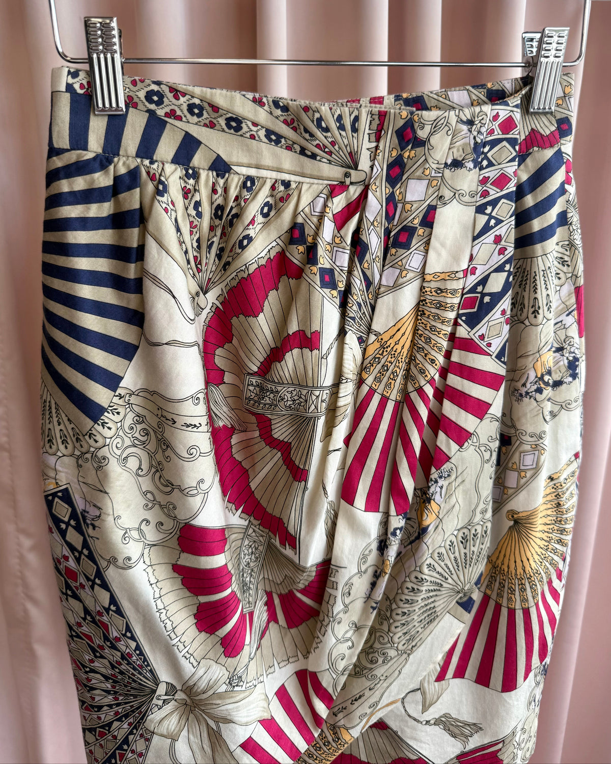 Laurèl by Escada 1980's Fan Print Cotton Peg Skirt