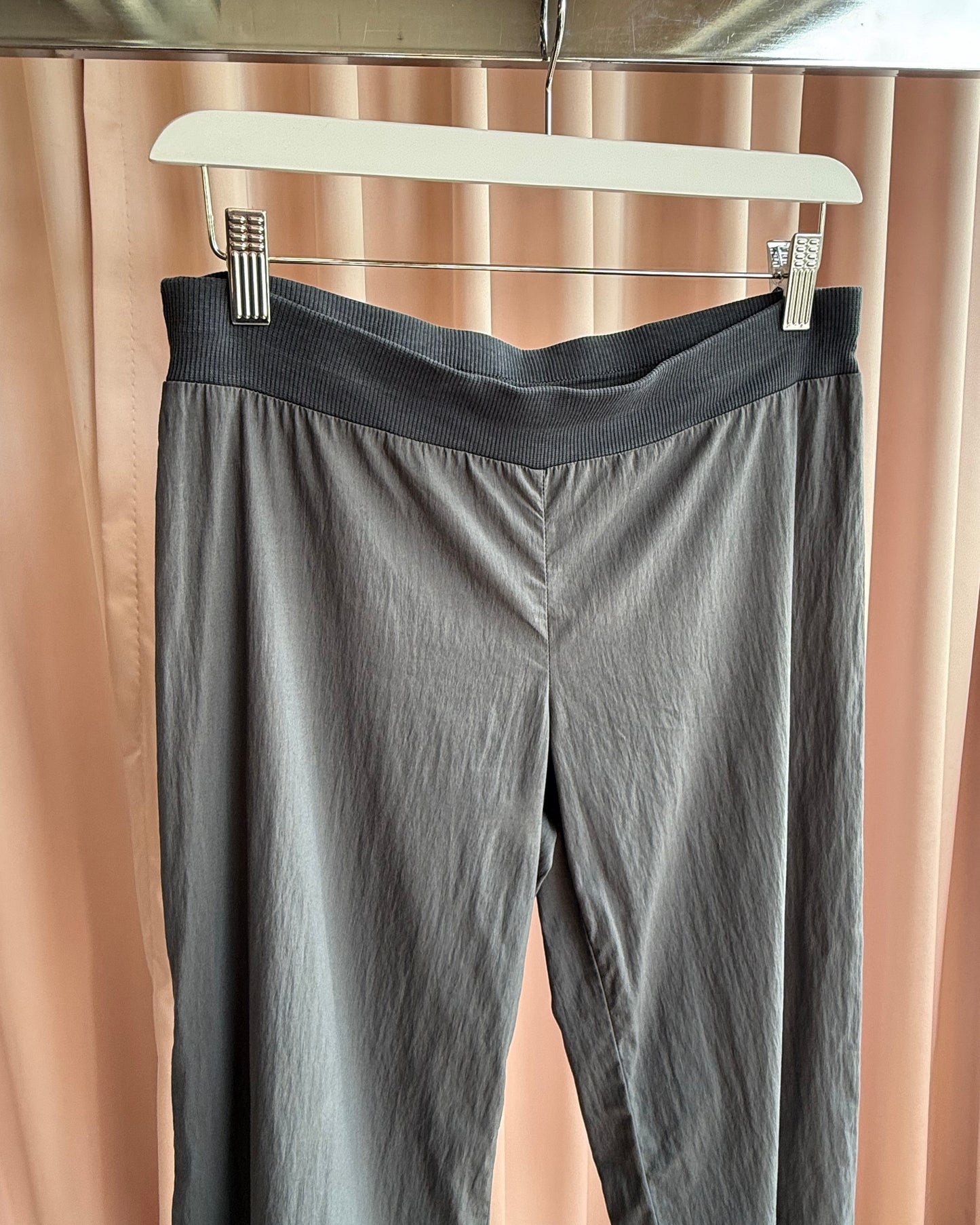 Cop Copine Charcoal Grey Lightweight Cropped Pants