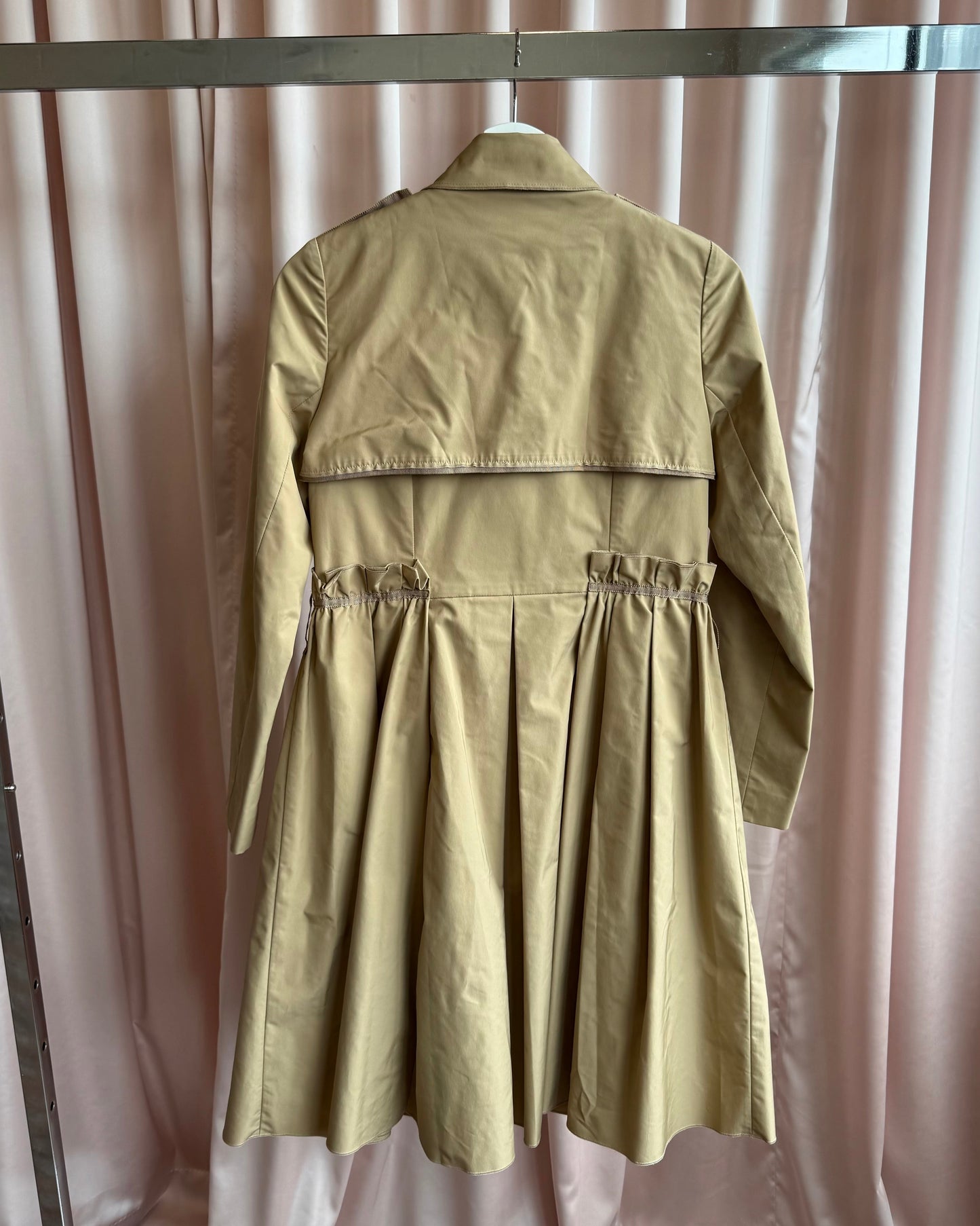 Lanvin en Bleu Tan Capelet Single Breasted Flared Ruffle Trench Coat