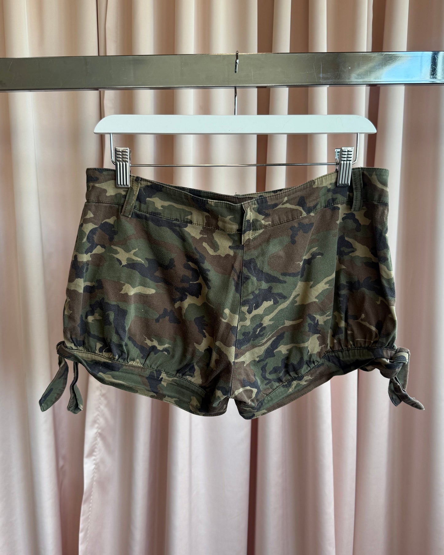 Italian Brand Camouflage Print Low Rise Mini Shorts