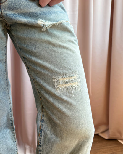 D&G 2000’s Era Distressed Light Wash Denim