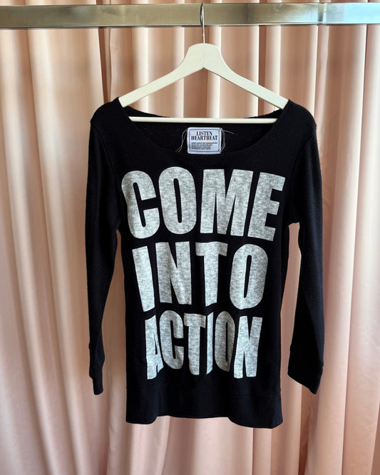 Japanese Brand "Come Into Action" Graphic Black Sweatshirt