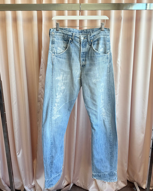 Levi's Engineered Jeans Vintage Distressed Light Wash Denim (30 x 34)