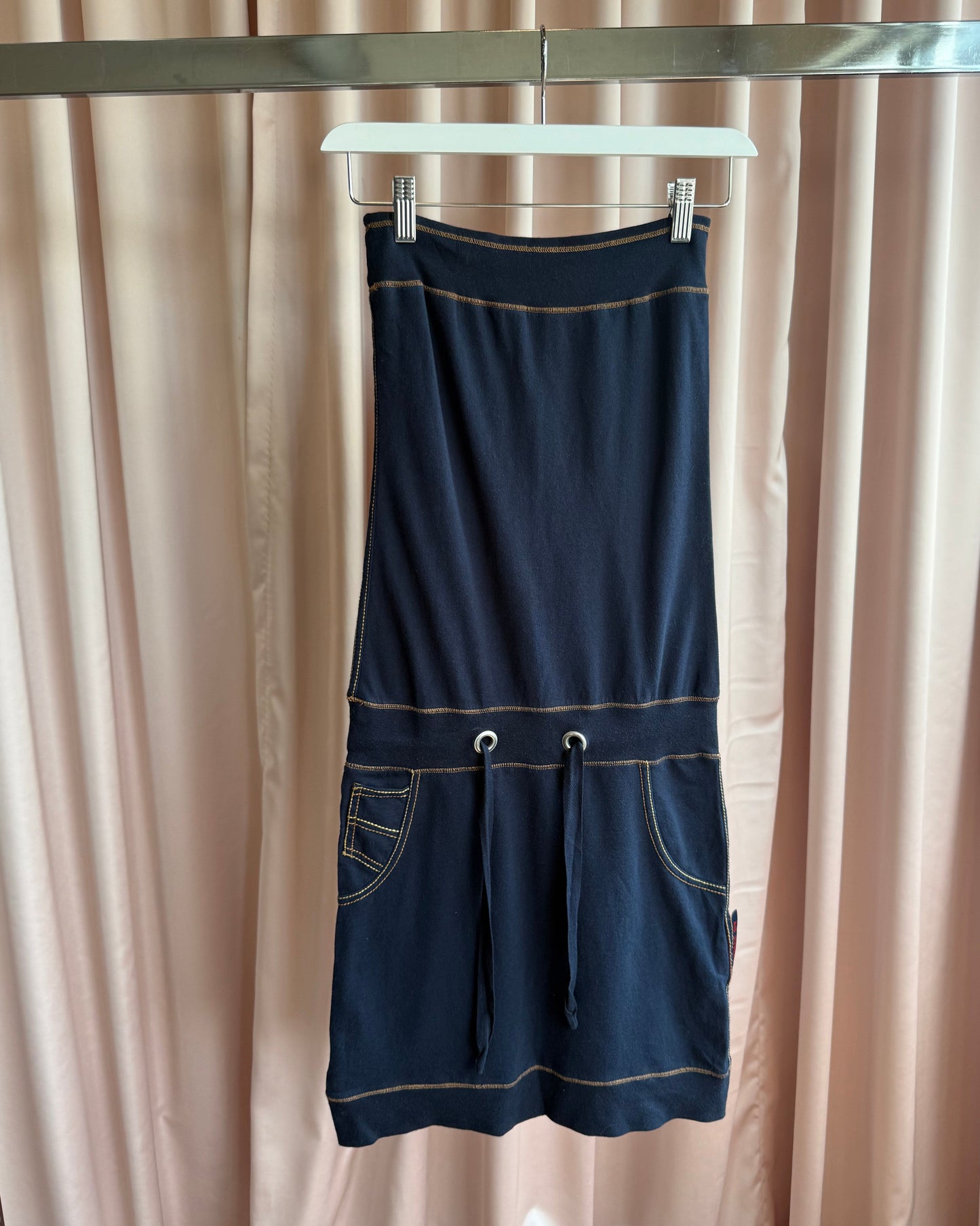 NAFNAF by XULY.Bët Contrast Stitch Strapless Sweat Dress