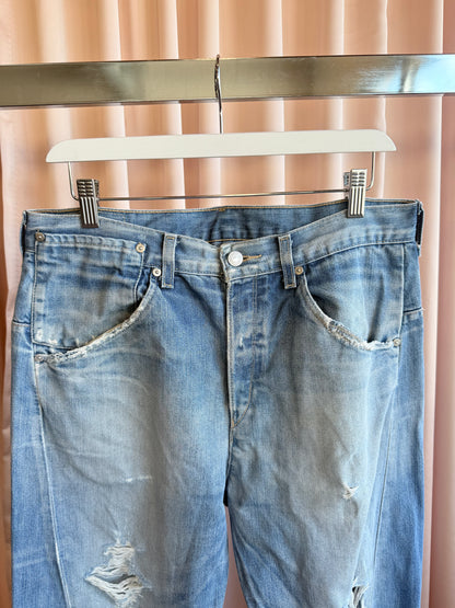 Levi's Engineered Jeans Vintage Distressed Light Wash Denim (34 x 34)