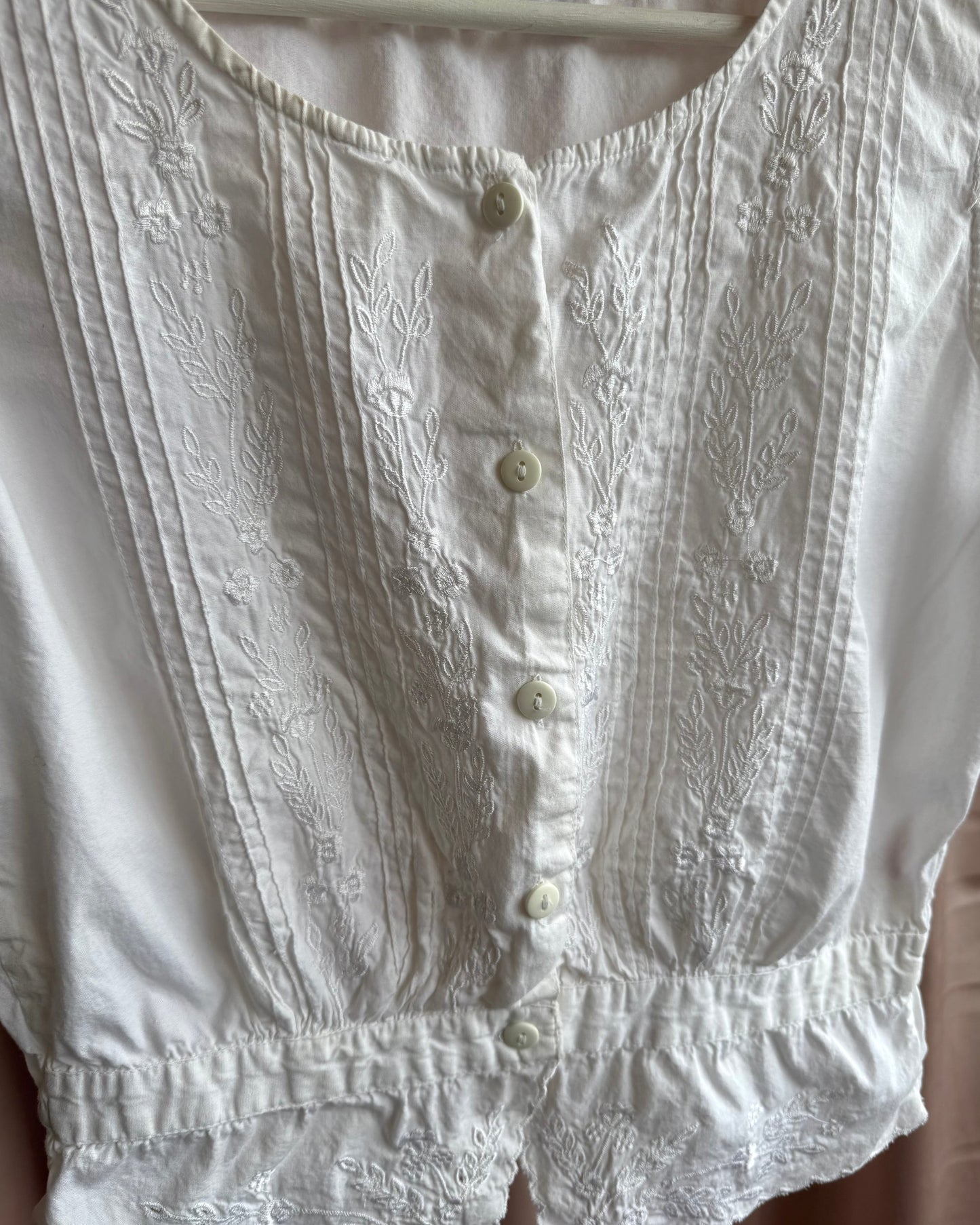 White Cotton Lace Button Up Sleeveless Top