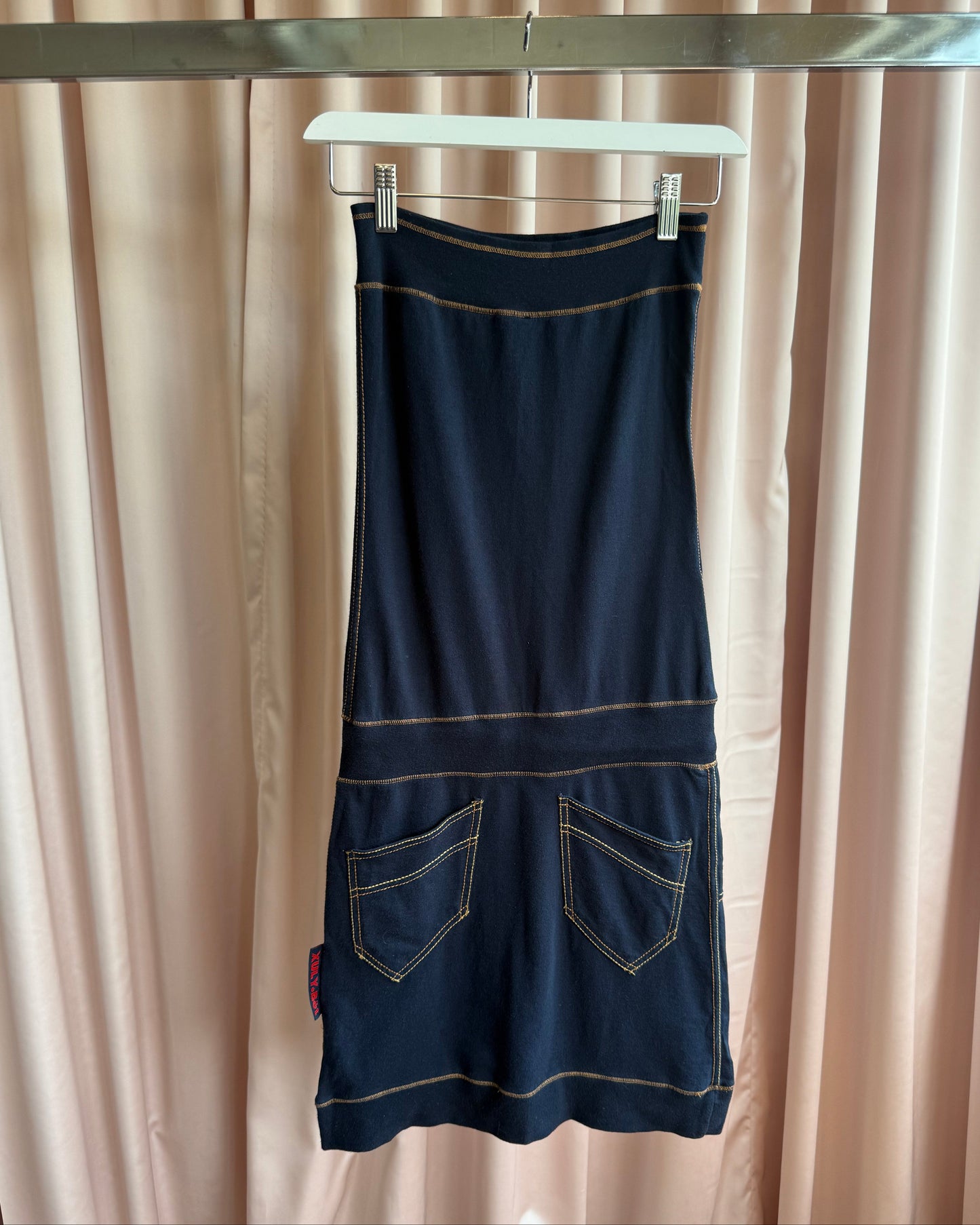 NAFNAF by XULY.Bët Contrast Stitch Strapless Sweat Dress