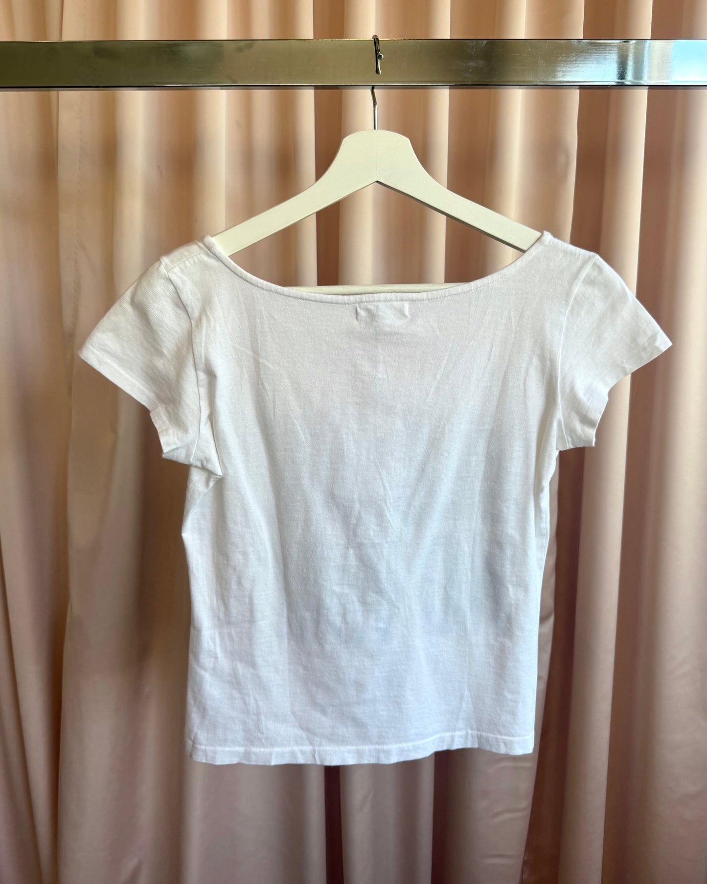 Japanese Brand "One Look? No Way" Black & White Text Graphic Top