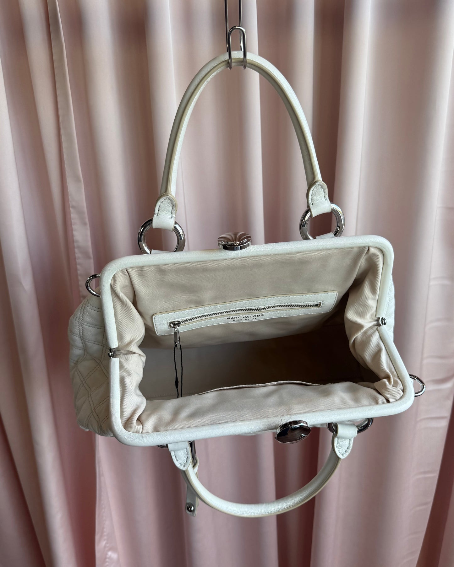 Marc Jacobs Quilted White Leather Stam Bag