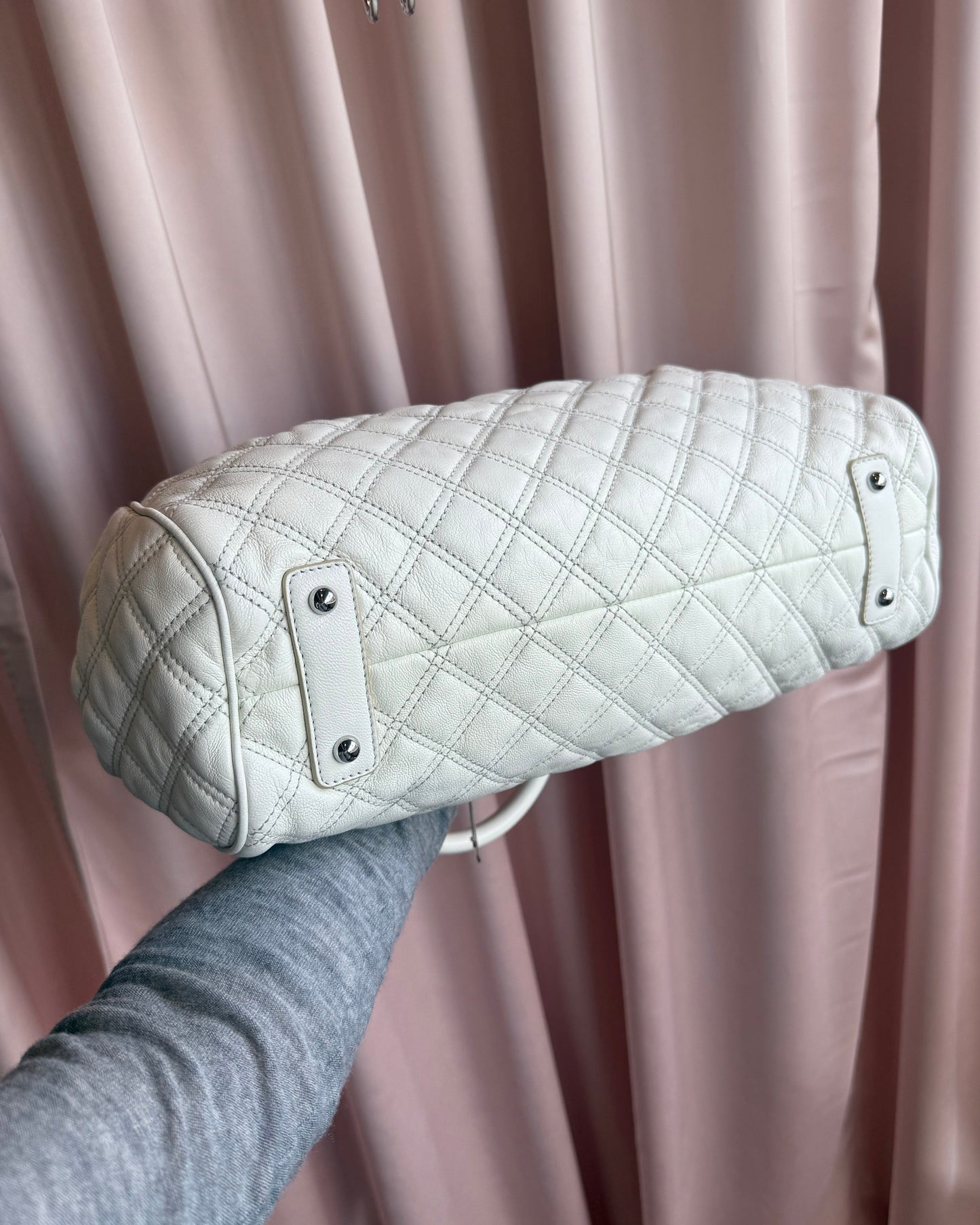 Marc Jacobs Quilted White Leather Stam Bag