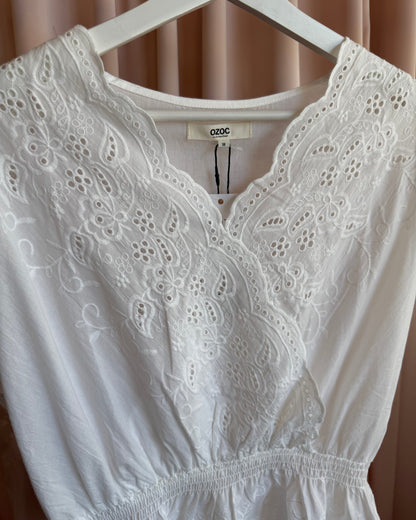 Japanese Brand Deadstock White Broderie Anglaise Blouse