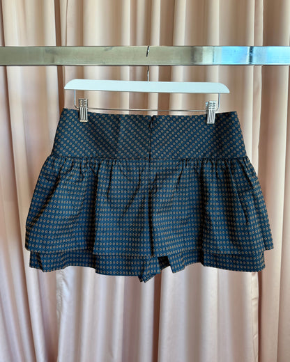 Lanvin en Bleu Navy Foulard Print Mini Ruffle Skort