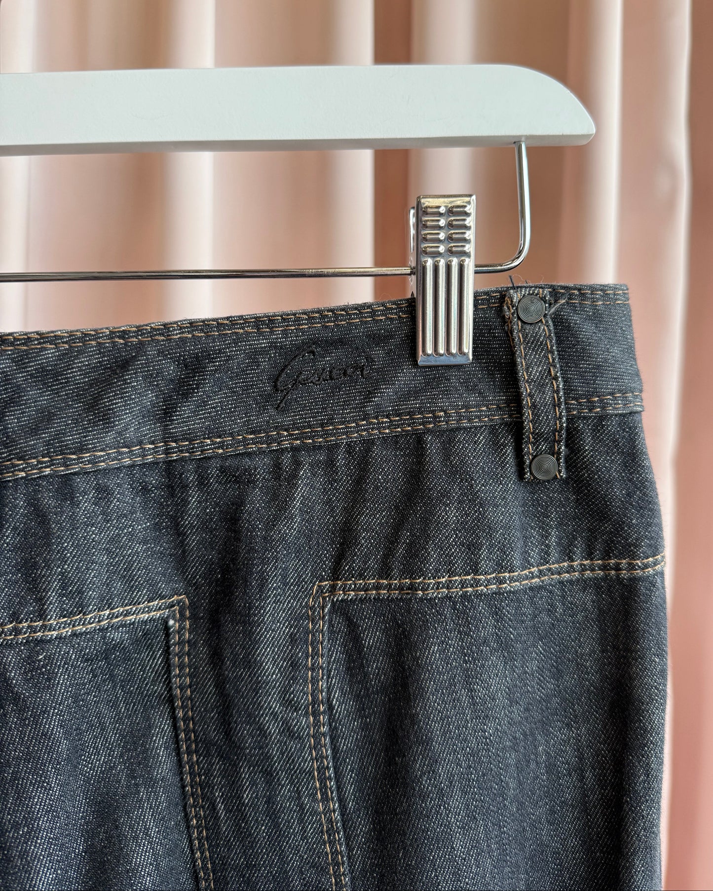 Gucci S/S 2003 Snap Back Dark Wash Slim Cut Denim