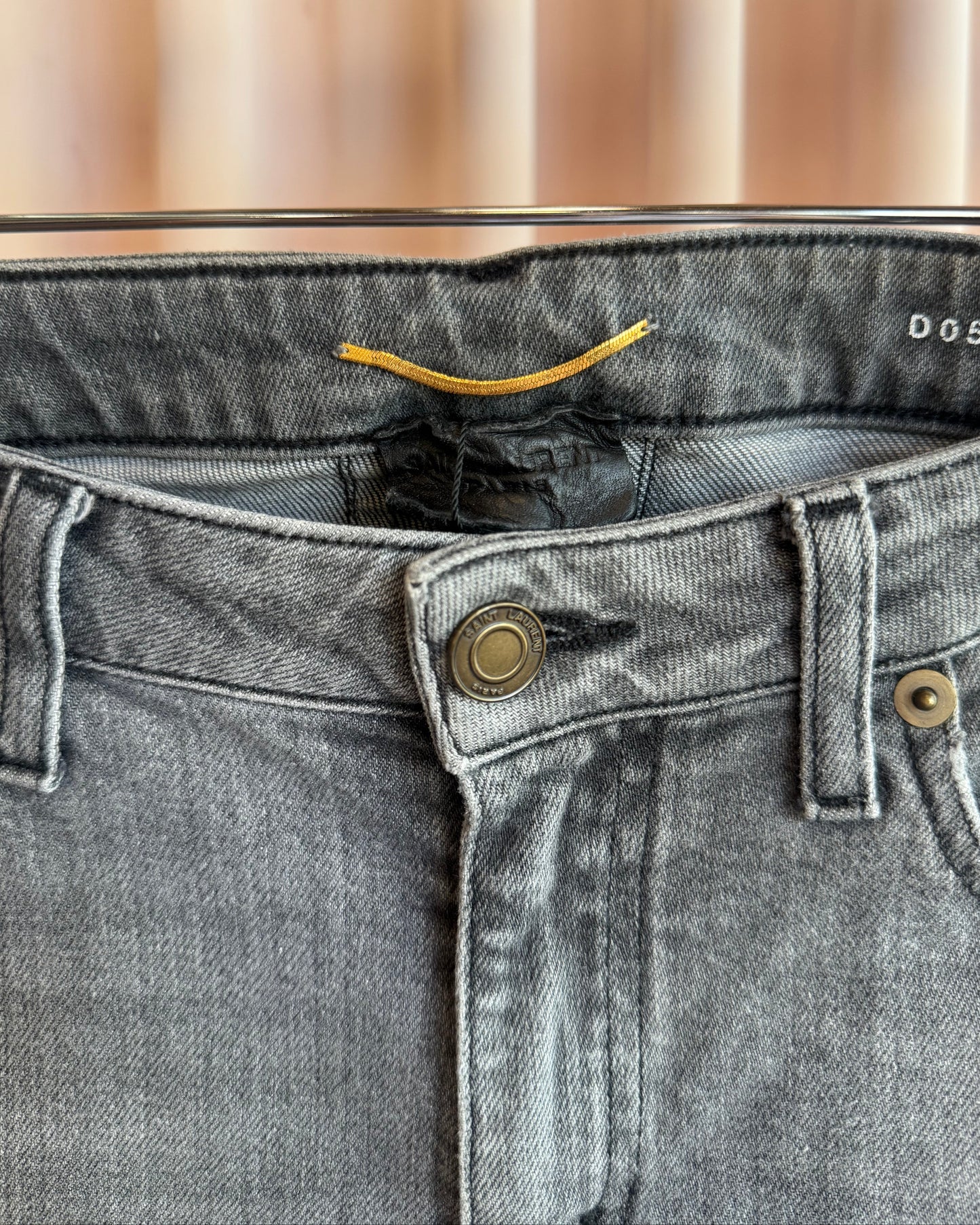Saint Laurent D05 Grey Skinny Denim Jeans