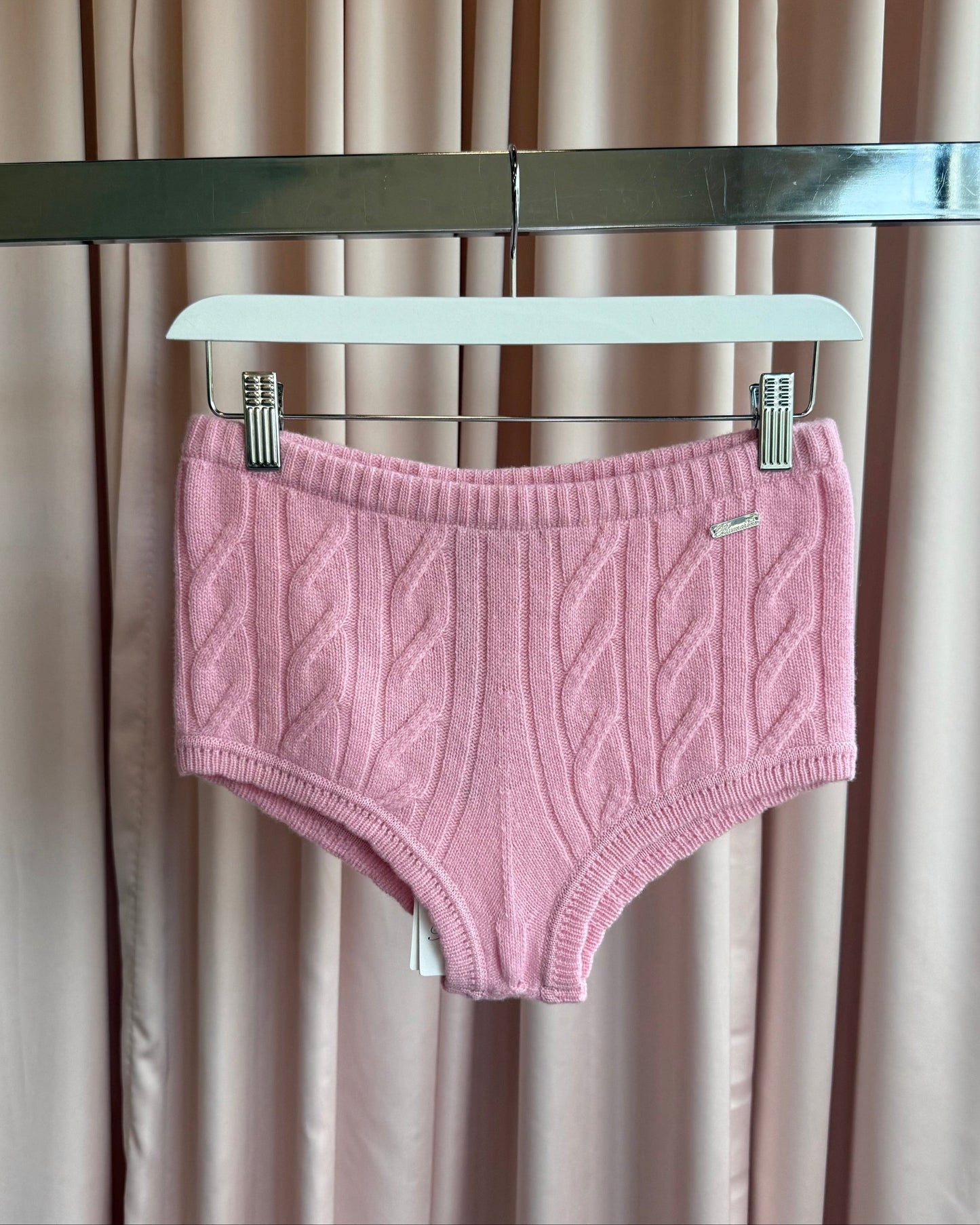 Blumarine NWT Pink Braid Cable Knit Shorts